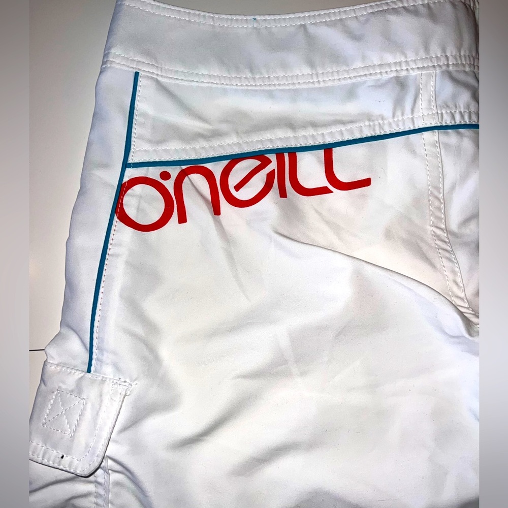 O'Neill Fixed Saltwater Solids 7" Boardshort BRAND NEW    Size 5